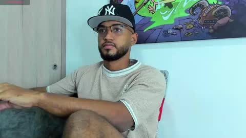 Snapshot of theblack_frank chatting on 04/26/26, 11:52 theblack_frank online show from 04/26/26, 11:52