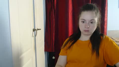 raissa online show from 09/11/25, 09:53