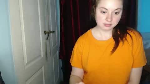 raissa online show from 09/22/25, 03:36