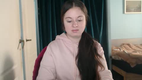 Snapshot of theblackdiamond194588 chatting on 03/11/26, 10:32 raissa online show from 03/11/26, 10:32