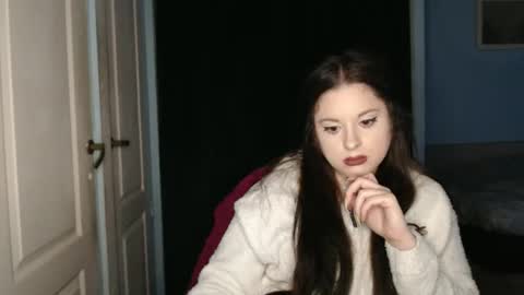 Snapshot of theblackdiamond194588 chatting on 04/14/26, 06:36 raissa online show from 04/14/26, 06:36