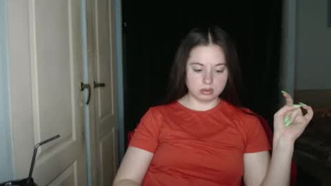 raissa online show from 06/01/26, 02:19