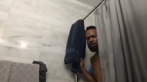 Snapshot of theblacklordmaster chatting on 12/01/25, 01:27 theblacklordmaster online show from 12/01/25, 01:27