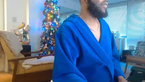 Snapshot of theblacklordmaster chatting on 12/05/25, 01:31 theblacklordmaster online show from 12/05/25, 01:31