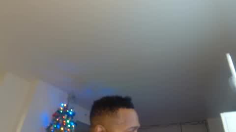 Snapshot of theblacklordmaster chatting on 12/20/25, 06:20 theblacklordmaster online show from 12/20/25, 06:20