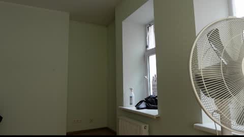 Snapshot of thebrad_holloway chatting on 03/18/26, 01:58 Thebrad H online show from 03/18/26, 01:58