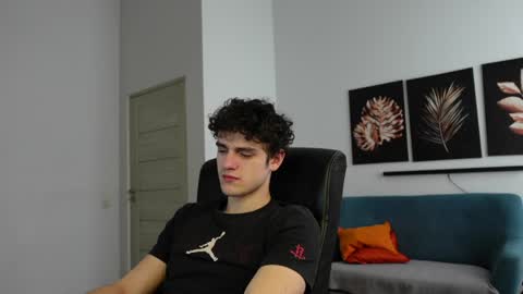 Snapshot of thebrad_holloway chatting on 03/30/26, 01:45 Thebrad H online show from 03/30/26, 01:45