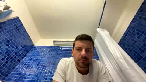 Snapshot of thebrokersenior chatting on 02/24/25, 01:31 thebrokersenior online show from 02/24/25, 01:31