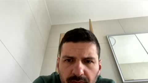 Snapshot of thebrokersenior chatting on 03/16/26, 10:08 thebrokersenior online show from 03/16/26, 10:08