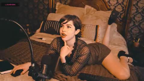 Joan online show from 10/05/25, 08:29