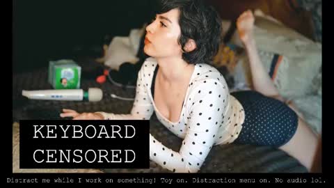 Joan online show from 10/15/25, 07:36