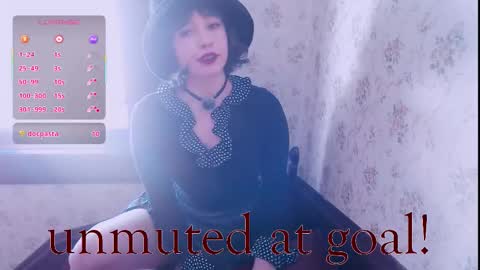 Snapshot of thecamwoman chatting on 02/05/26, 06:45 Joan online show from 02/05/26, 06:45