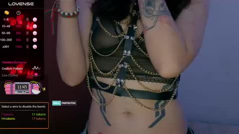 Snapshot of thecherry_paulette chatting on 09/26/25, 04:49 Paulette online show from 09/26/25, 04:49