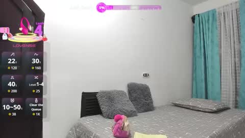 TheChicaNextDoor  online show from 02/17/26, 11:11