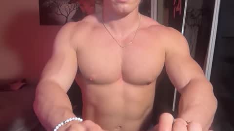 Snapshot of thecloser380 chatting on 03/20/26, 01:21 thecloser380 online show from 03/20/26, 01:21