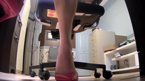 Snapshot of thecowboy_74 chatting on 10/29/25, 12:24 thecowboy_74 online show from 10/29/25, 12:24