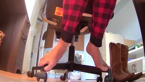 Snapshot of thecowboy_74 chatting on 11/02/25, 03:47 thecowboy_74 online show from 11/02/25, 03:47