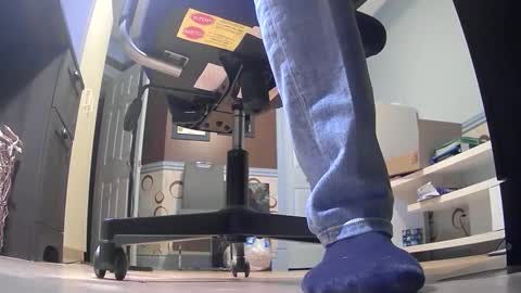 Snapshot of thecowboy_74 chatting on 12/14/25, 04:18 thecowboy_74 online show from 12/14/25, 04:18