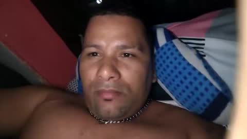 Snapshot of thecrow2042 chatting on 01/08/25, 05:27 Franck 2042 online show from 01/08/25, 05:27