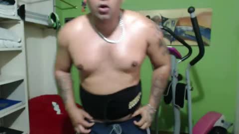 Snapshot of thecrow2042 chatting on 01/08/25, 06:31 Franck 2042 online show from 01/08/25, 06:31