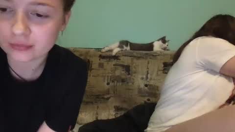 Crystal online show from 09/14/25, 10:20