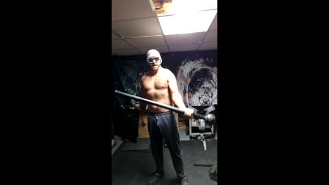 Snapshot of thecurveball chatting on 12/22/25, 03:20 thecurveball online show from 12/22/25, 03:20