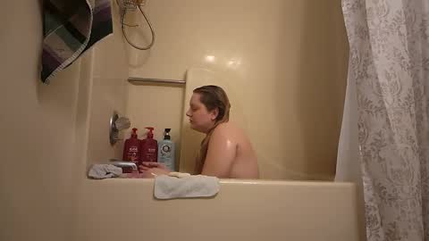 Kassandra Grant online show from 01/20/25, 10:59