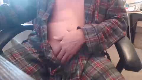 Snapshot of thedestion chatting on 10/14/25, 01:12 Destion online show from 10/14/25, 01:12