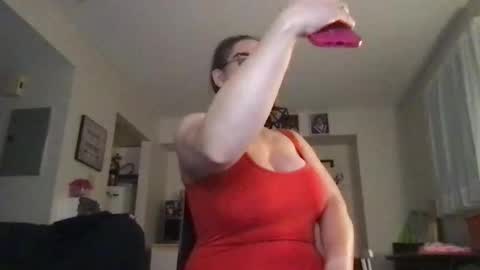 Snapshot of thedevinemilf chatting on 09/15/25, 01:38 Masked Milf Christina online show from 09/15/25, 01:38