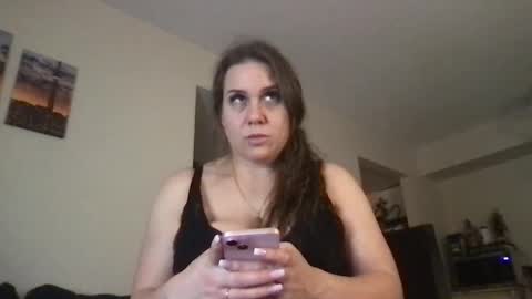 Snapshot of thedevinemilf chatting on 10/09/25, 01:25 Masked Milf Christina online show from 10/09/25, 01:25