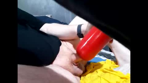 Snapshot of thedirtyhurta chatting on 04/21/26, 04:12 BigDan online show from 04/21/26, 04:12