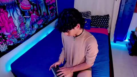 Snapshot of thedoll_ethan chatting on 04/15/26, 11:16 ethan online show from 04/15/26, 11:16