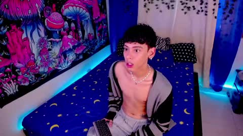 Snapshot of thedoll_ethan chatting on 05/24/26, 07:08 ethan online show from 05/24/26, 07:08