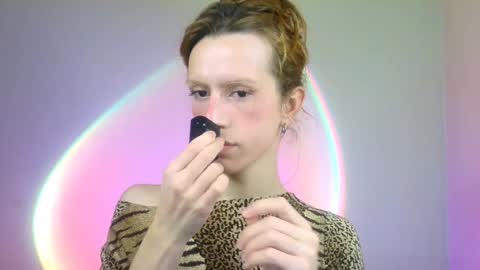 Yolanda online show from 02/06/25, 04:25