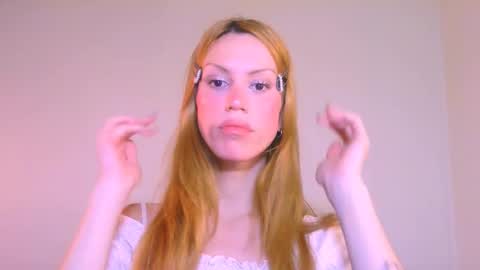 Yolanda online show from 12/15/25, 04:00