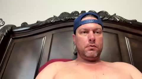 Snapshot of thedonald911 chatting on 02/22/25, 04:51 Carter Bates online show from 02/22/25, 04:51