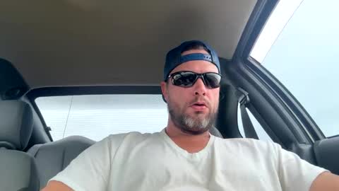 Snapshot of thedonald911 chatting on 11/18/25, 09:30 Carter Bates online show from 11/18/25, 09:30