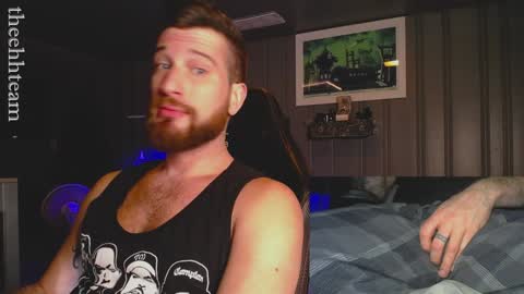 Snapshot of theehhteam chatting on 12/02/24, 11:29 H online show from 12/02/24, 11:29