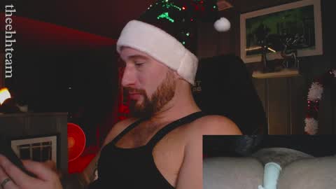 Snapshot of theehhteam chatting on 12/11/24, 04:18 H online show from 12/11/24, 04:18