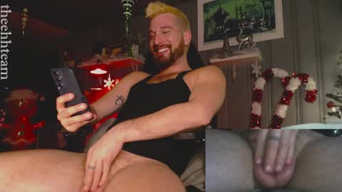 Snapshot of theehhteam chatting on 12/18/24, 12:21 H online show from 12/18/24, 12:21