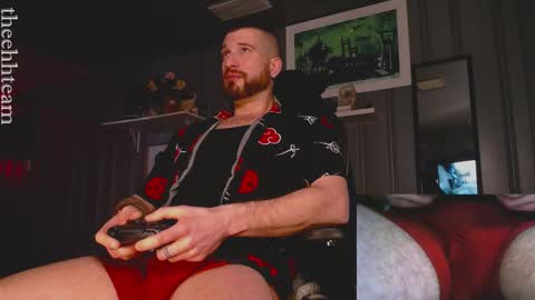 Snapshot of theehhteam chatting on 02/14/25, 05:46 H online show from 02/14/25, 05:46