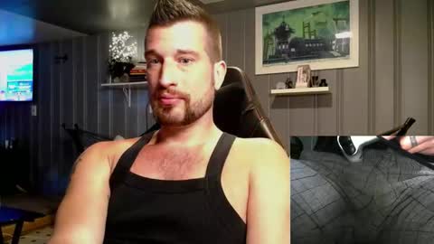 Snapshot of theehhteam chatting on 09/08/25, 05:01 H online show from 09/08/25, 05:01