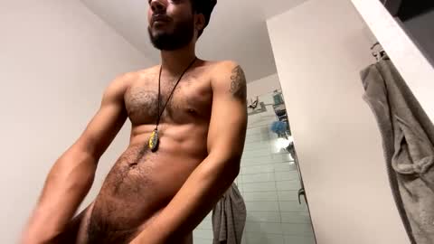 Snapshot of theekingcapo chatting on 02/20/25, 12:19 king capo thee online show from 02/20/25, 12:19