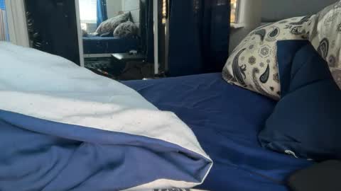 theeshooterr online show from 12/14/24, 06:09