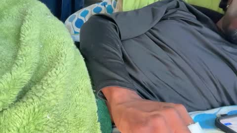 theeshooterr online show from 02/19/25, 09:25