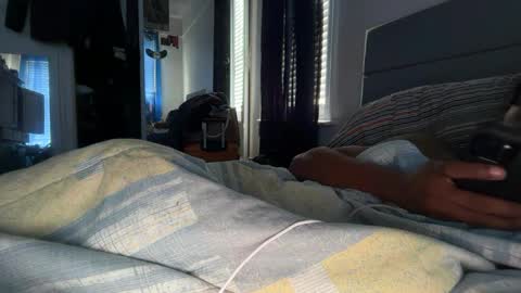 theeshooterr online show from 09/10/25, 01:11