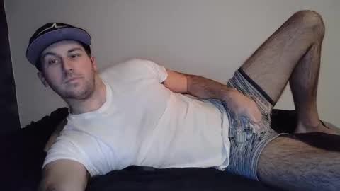 Theetwohander online show from 02/18/25, 12:48