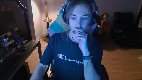 Snapshot of thefabuloussam chatting on 12/28/24, 08:05 Thefabulousam Independent Model online show from 12/28/24, 08:05