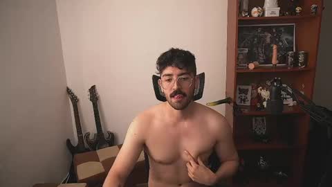 Snapshot of thefckingwolf chatting on 04/14/26, 04:46 Wolf Independent model online show from 04/14/26, 04:46