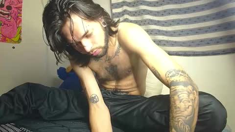 independent Model online show from 02/05/25, 01:37